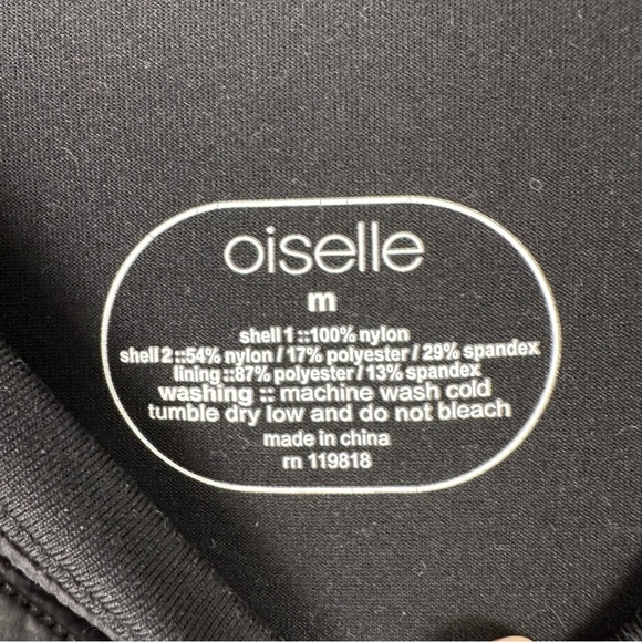 Oiselle Running Flyout Insulated Base Layer Long Sleeve Top Medium Black - Picture 7 of 7